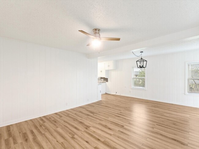 Building Photo - 222 Barnes Bridge Rd