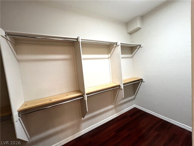 Building Photo - 4205 Gliding Gulls Ave