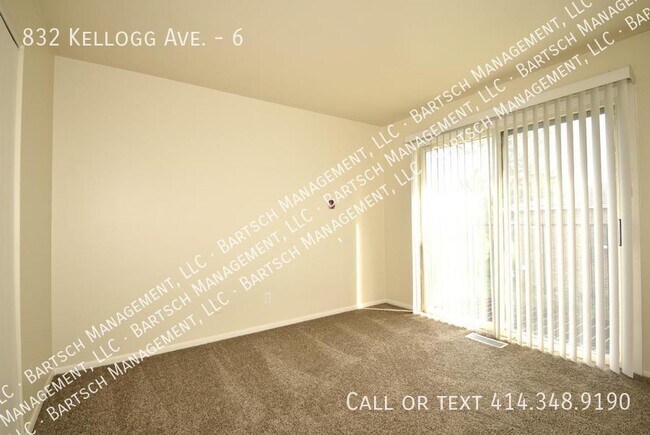 Building Photo - 832 Kellogg Ave