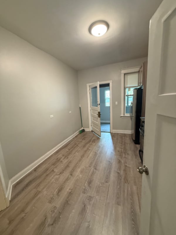Building Photo - 5534 S Throop St