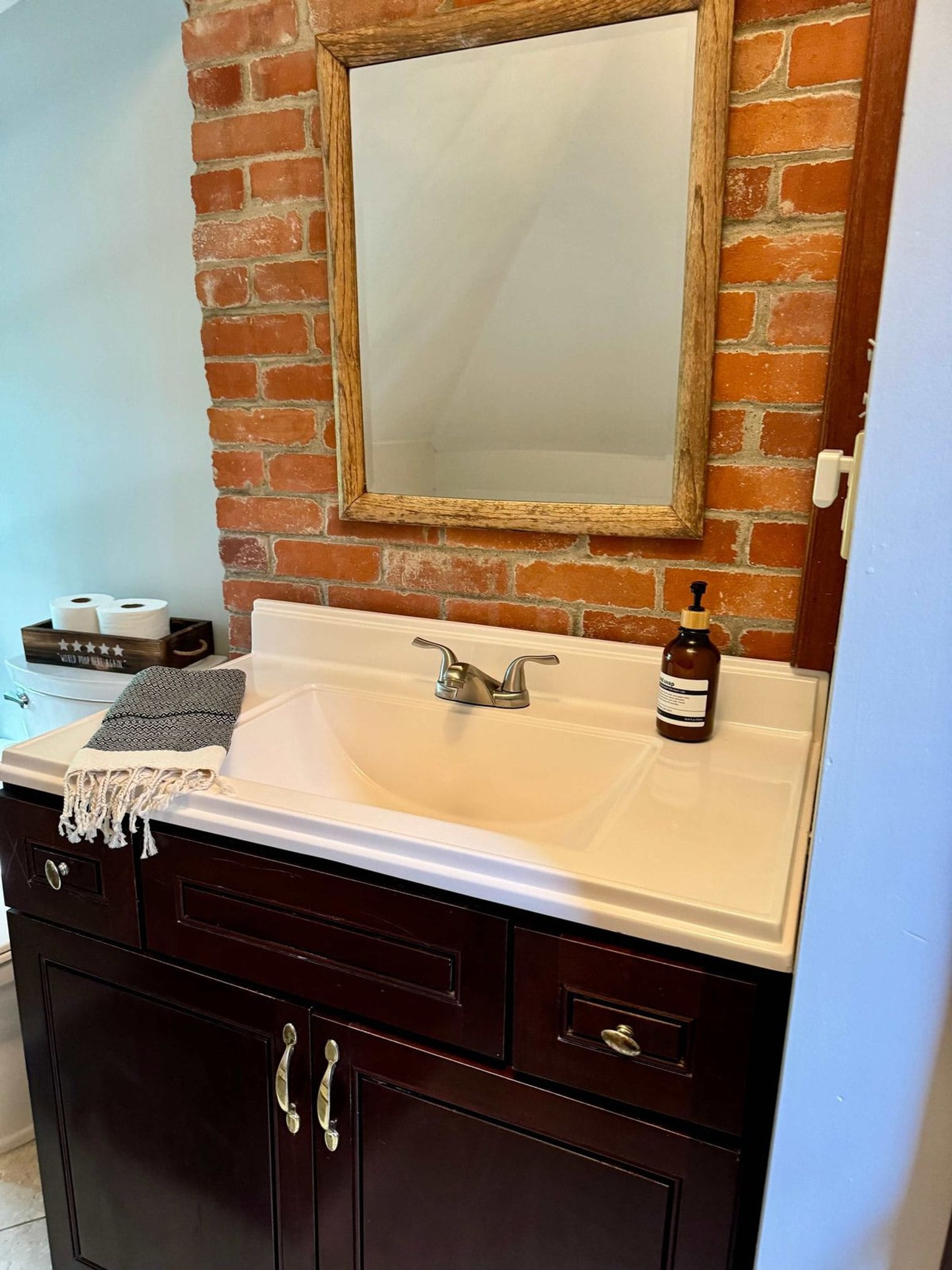 Building Photo - 1235 Highland St