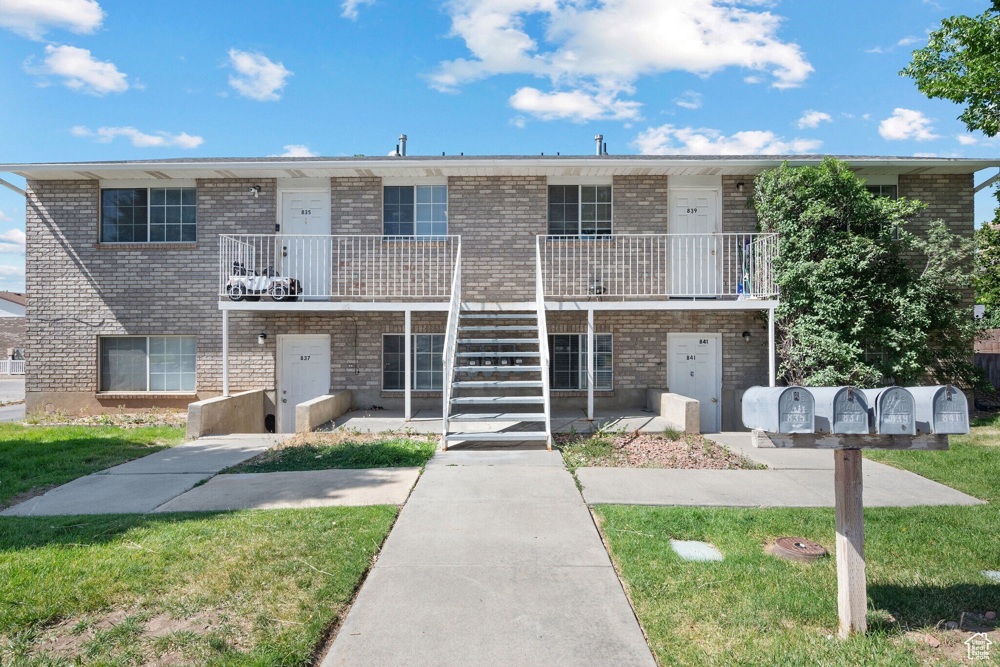Building Photo - 835 E 500 N