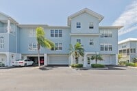 Building Photo - 3923 Cape Haze Dr
