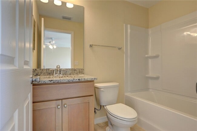 Building Photo - 8876 98th Ct