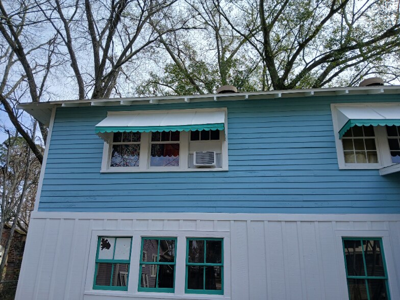 Building Photo - 617 Lafayette St