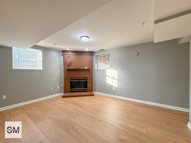 Building Photo - 12706 Conwood Ct