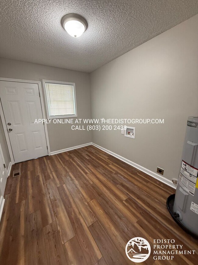 Building Photo - Newly Updated 4-Bedroom Home in the Heart of Orangeburg!