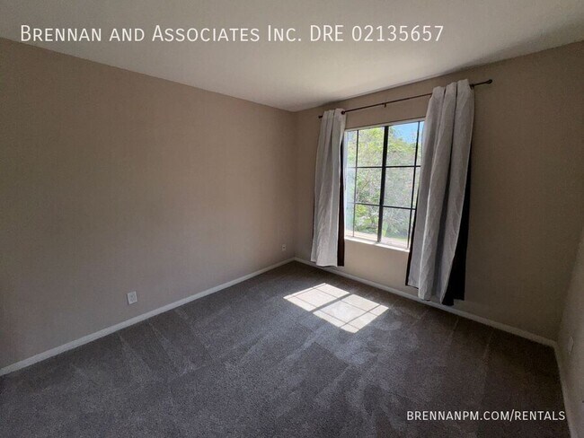 Building Photo - 12580 Carmel Creek Rd