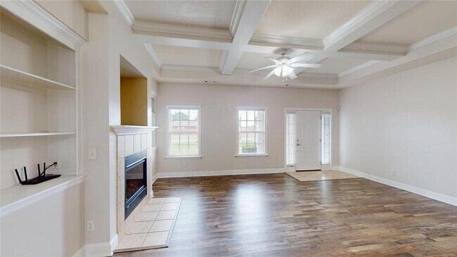 Building Photo - 414 Runway Dr