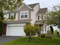 Building Photo - 916 Bluebell Cir