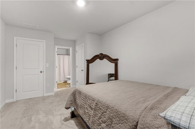 Building Photo - 11649 Mendenhall Ct