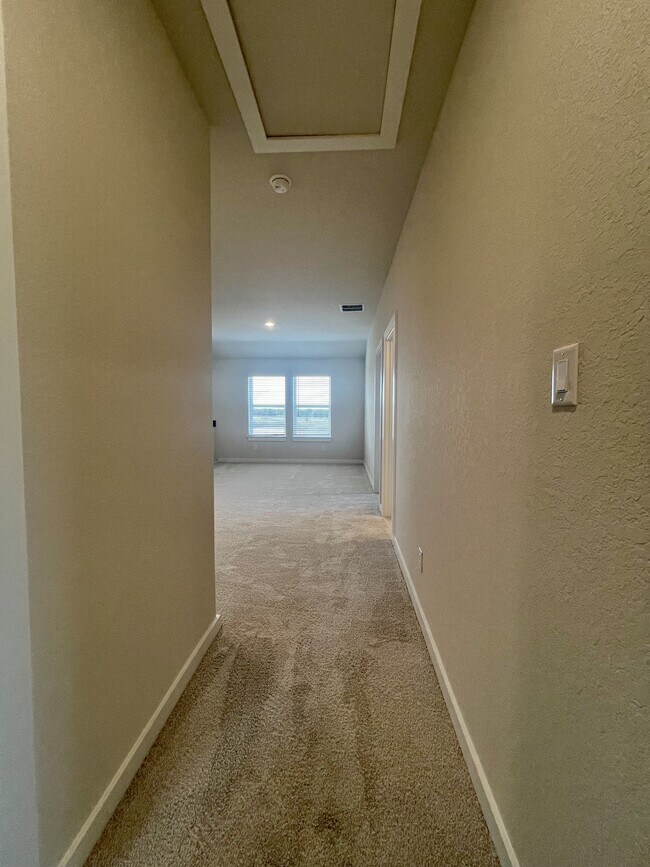 Building Photo - 14426 Daphne Bnd