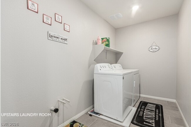 Building Photo - 330 Spring Dove Ave