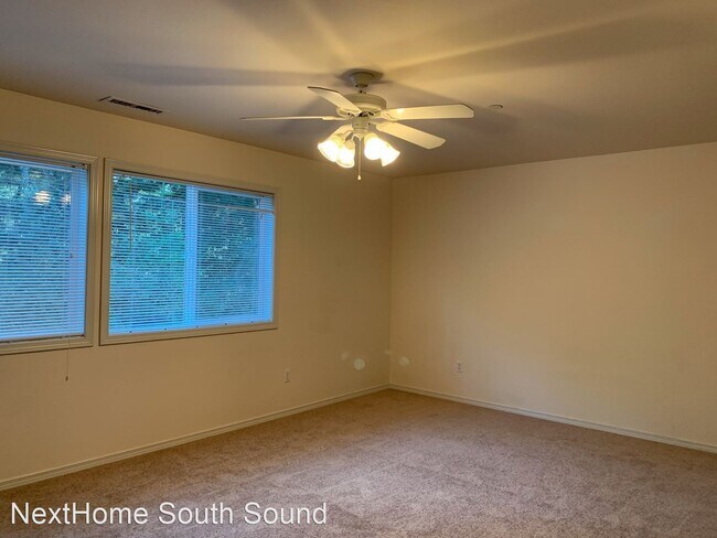 Building Photo - 3 br, 2.5 bath House - 1159 Cosper St