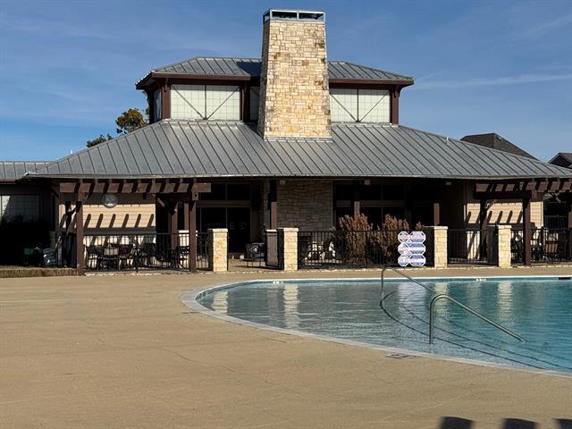 Building Photo - 2020 Overton Park Dr