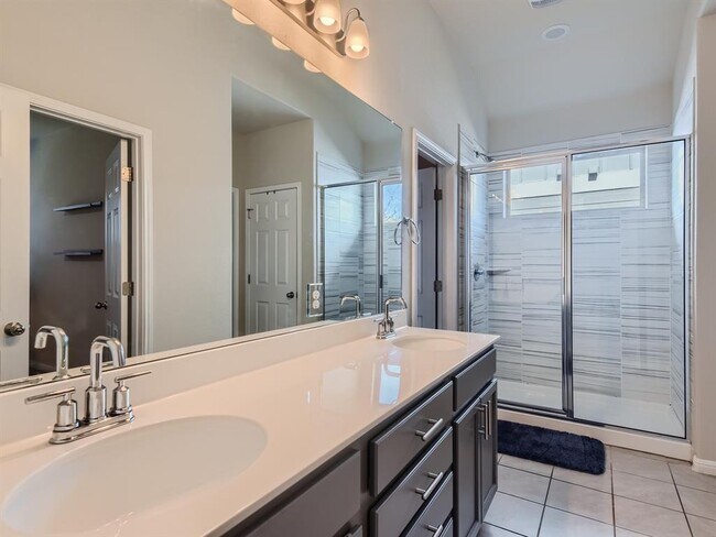 Building Photo - 11915 Mercantile Ln