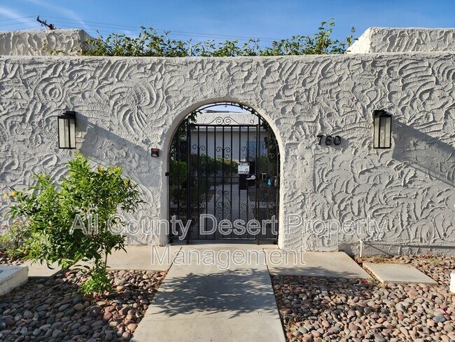Building Photo - 760 E Cottonwood Rd