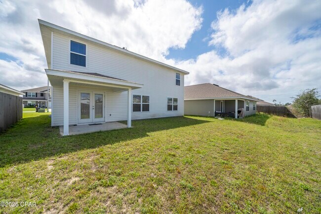 Building Photo - 4060 Silver Spur Rd