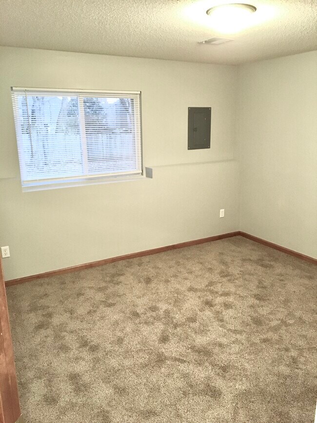 Building Photo - 23512 W 73rd St