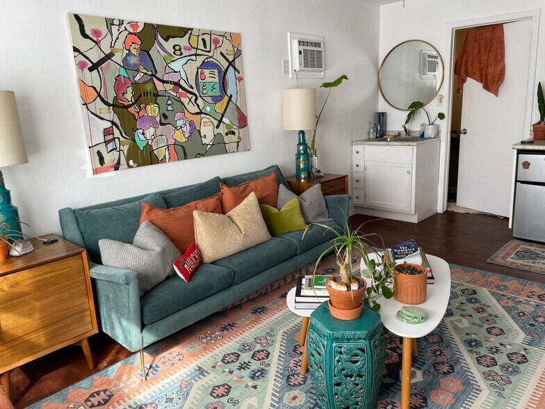 Building Photo - 4408 Dove Springs Dr