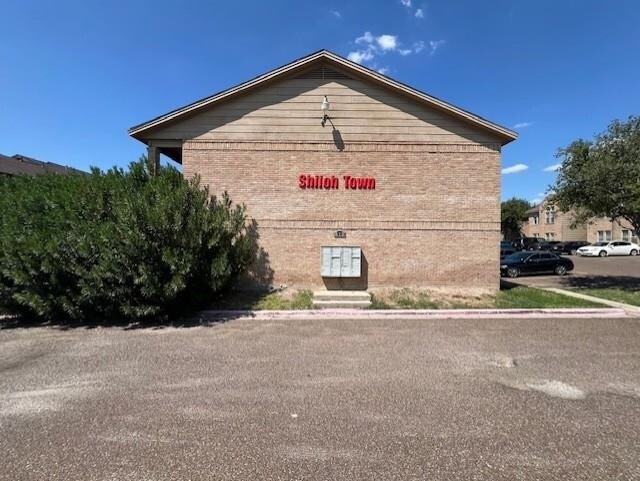 Primary Photo - 412 Shiloh Dr