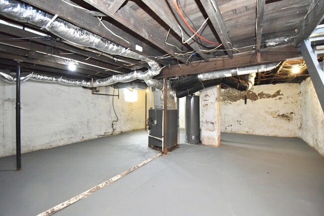 Building Photo - 1011 Epworth Ave