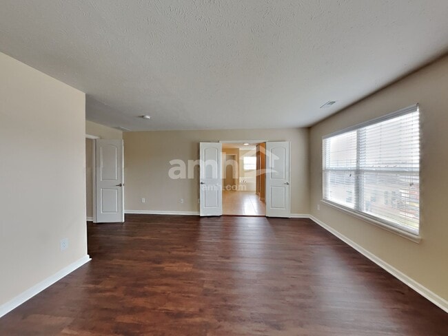 Building Photo - 760 Harvest Ridge Dr