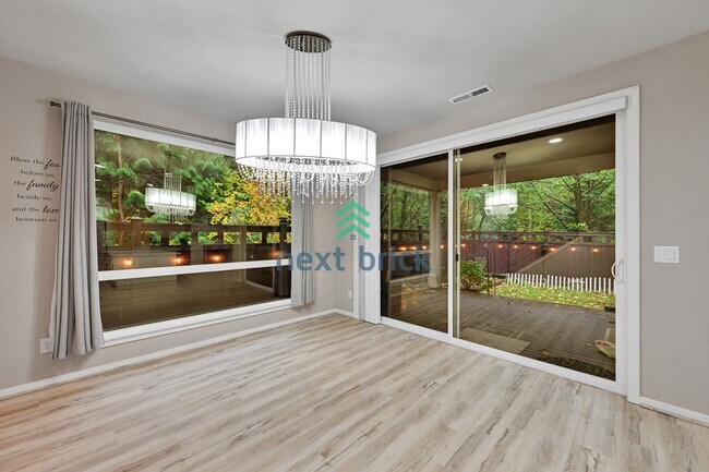 Building Photo - 3 BED & 2.5 BATH SINGLE FAMILY HOUSE FOR RENT