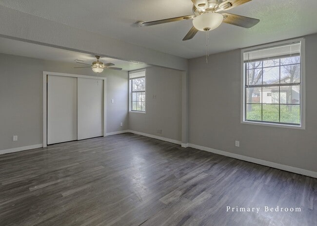 Building Photo - Dream Rental located minutes from Southtow...