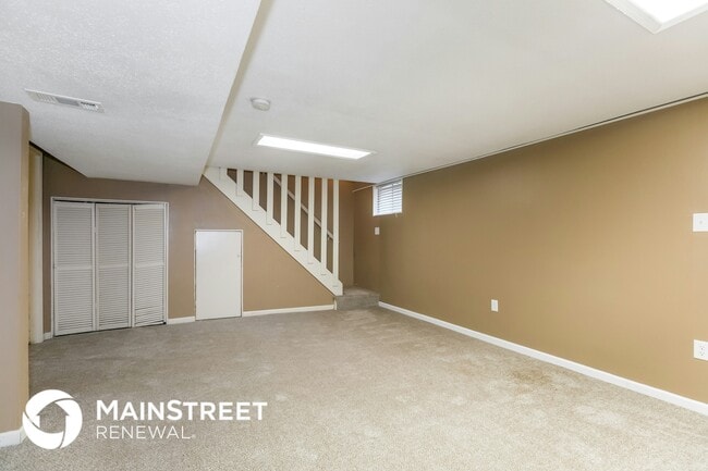 Building Photo - 3016 SE 3rd St