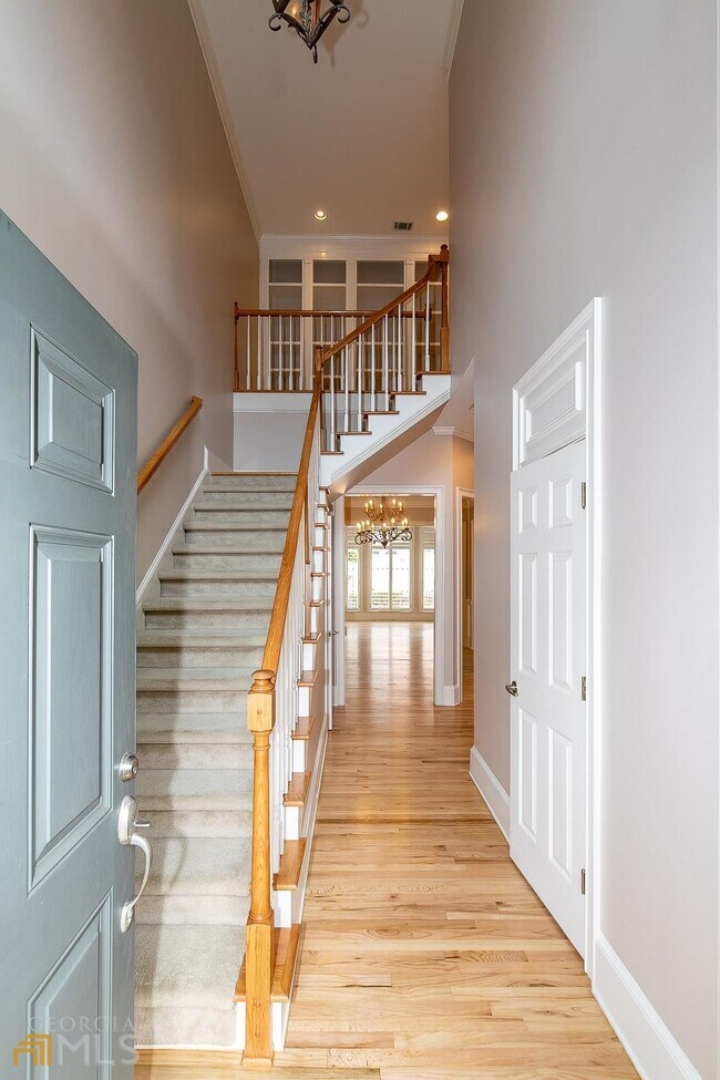 Building Photo - 6221 Spalding Dr