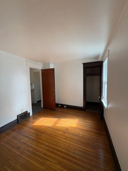 Building Photo - 189 Westminster Ave