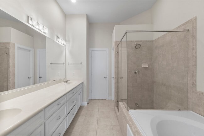 Building Photo - 2710 Hullsmith Dr