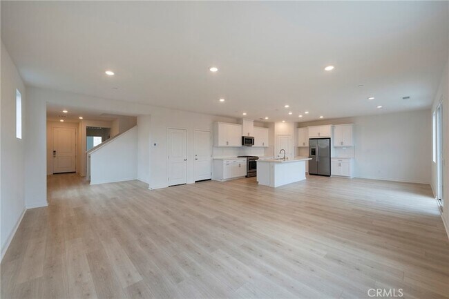 Building Photo - 2290 Yuzu St