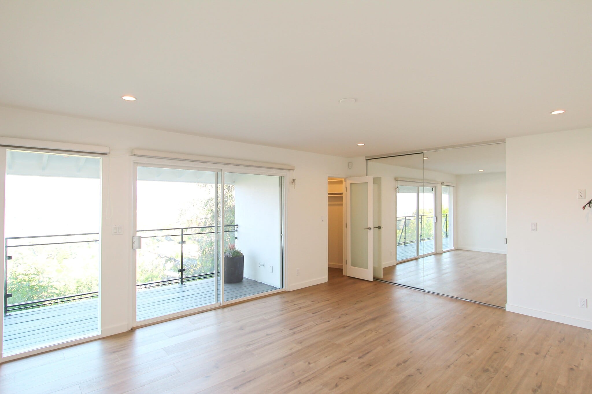 Building Photo - 7353 Pyramid Pl