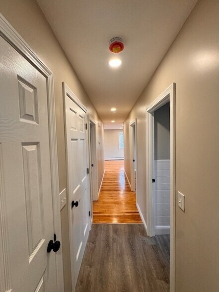 Building Photo - 34 Gates Ln