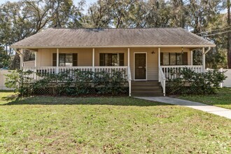 Building Photo - Amelia Island Cottage