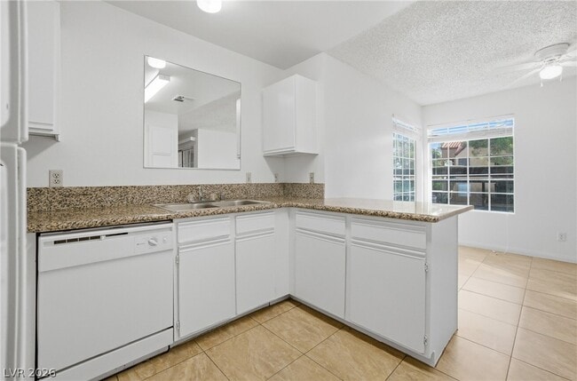 Building Photo - 2200 S Fort Apache Rd