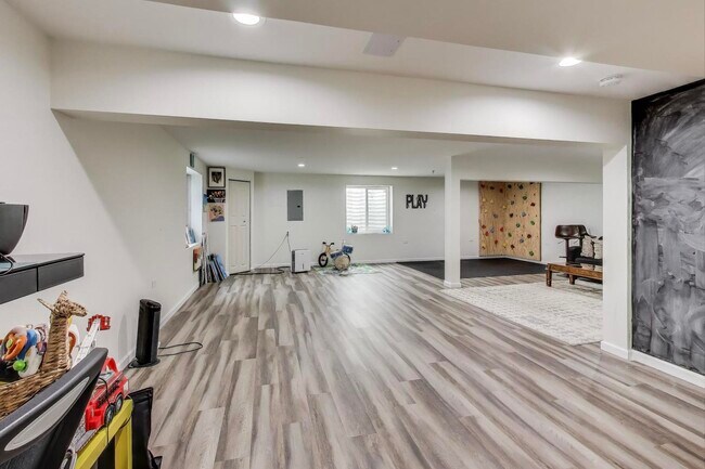 Building Photo - 4129 Winslow Ct