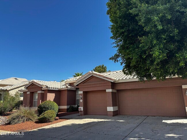 Primary Photo - 6273 W Louise Dr