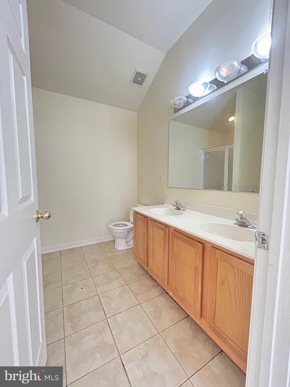 Building Photo - 1505 Post Oak Dr