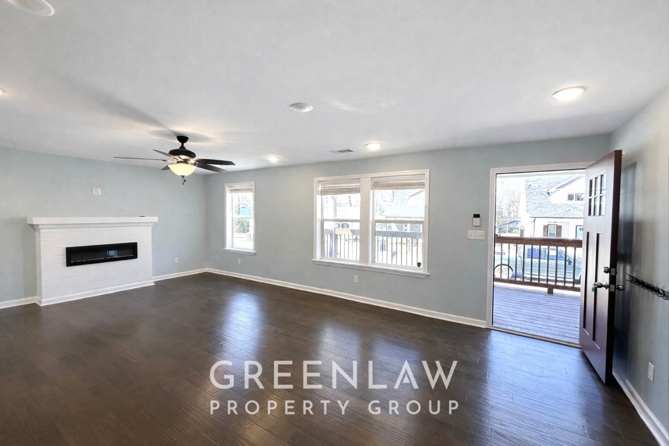 Building Photo - 256 Birch St