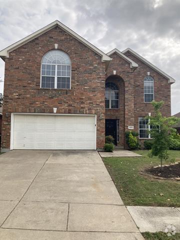 Building Photo - 5825 Palomino Dr