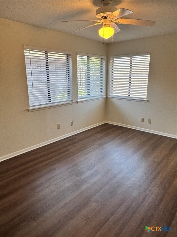 Building Photo - 118 Rattan Dr