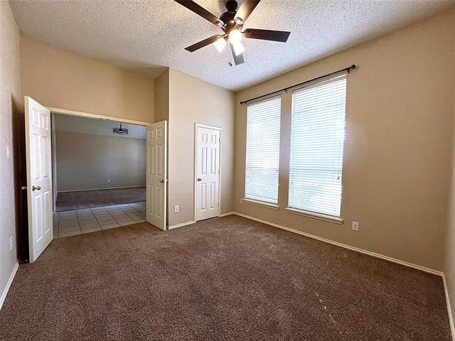 Building Photo - 511 Cameron Ln