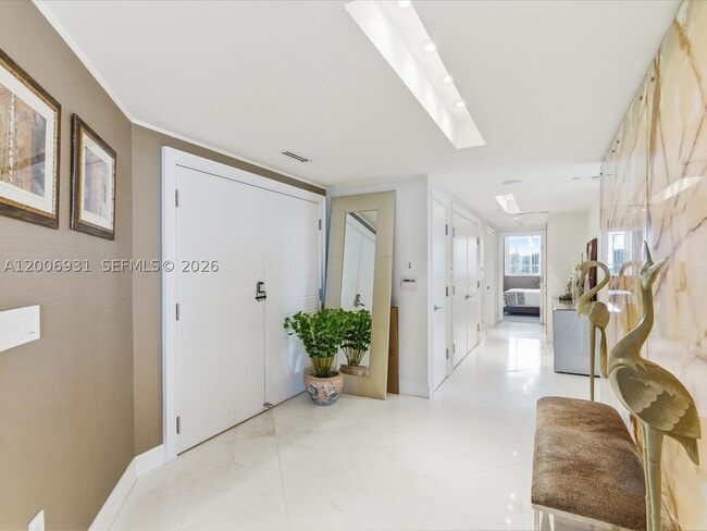 Building Photo - 17875 Collins Ave