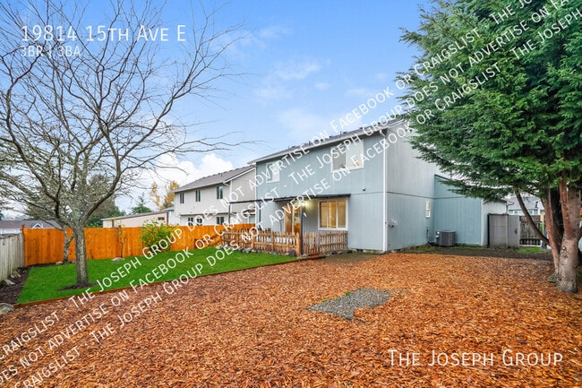 Building Photo - 19814 15th Avenue E