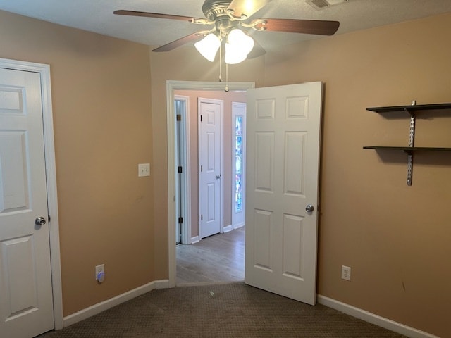 Building Photo - 624 Lory Ln