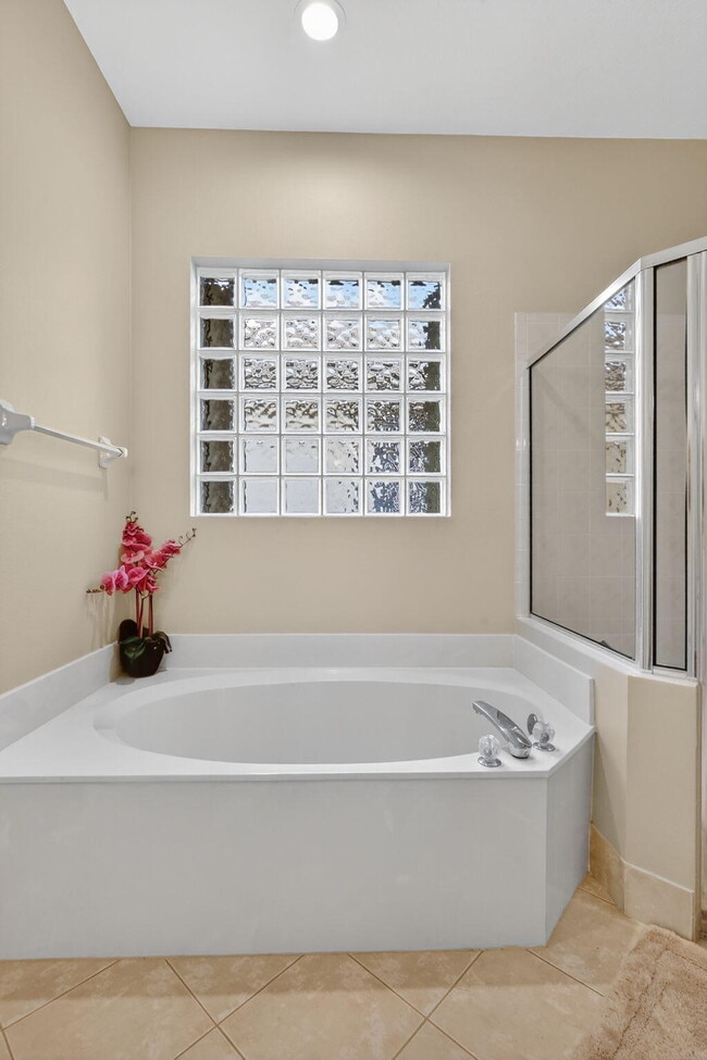 Building Photo - 8790 S San Andros