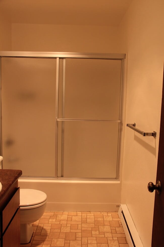 Building Photo - 1726 - South 5th Street Duplex